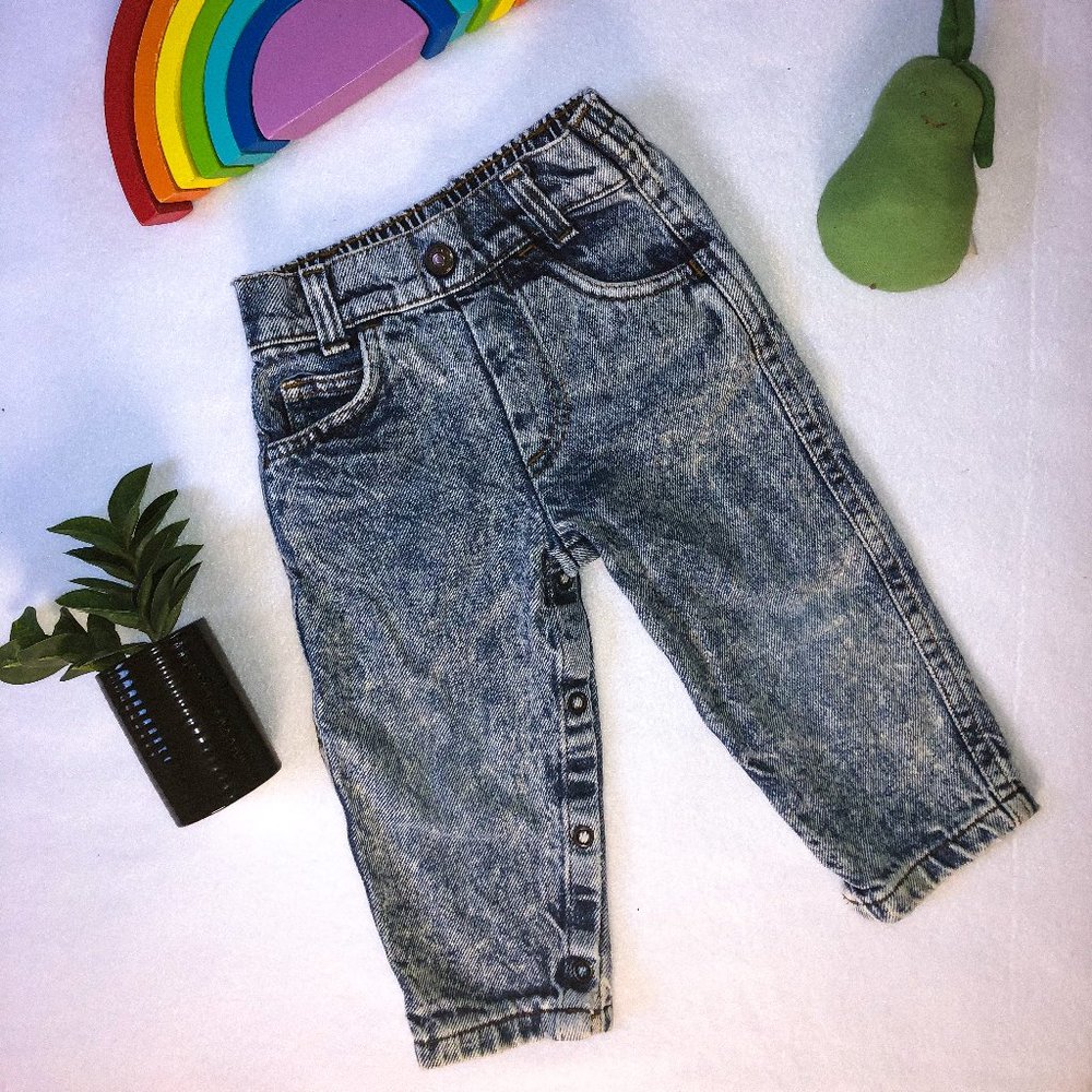 VINTAGE 18mo Acid Wash Levi's!